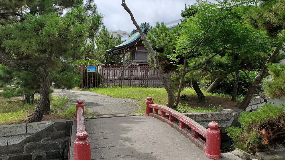 琵琶嶋神社 境内