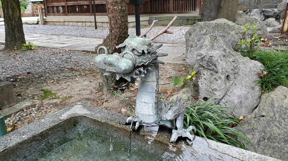 広瀬神社・龍田神社 手水舎