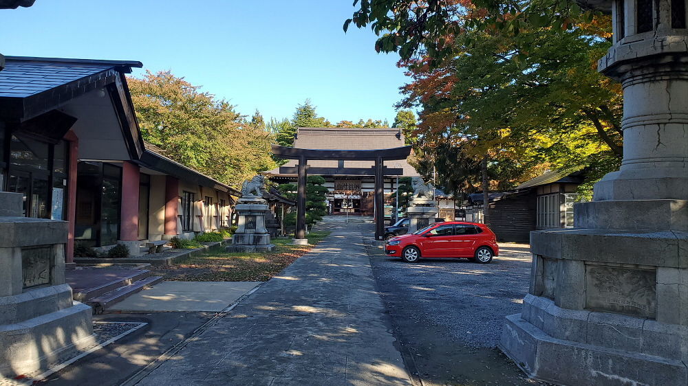 諏訪神社 参道