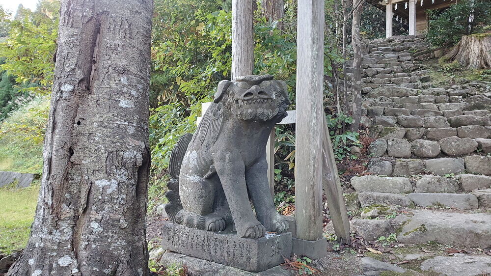 真山神社 狛犬