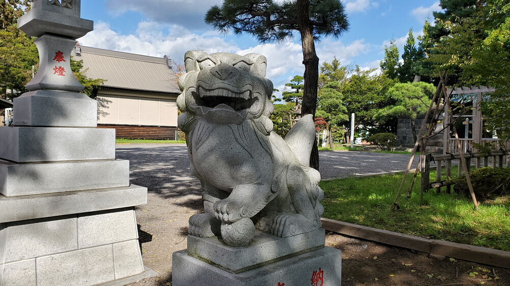 湯倉神社 狛犬