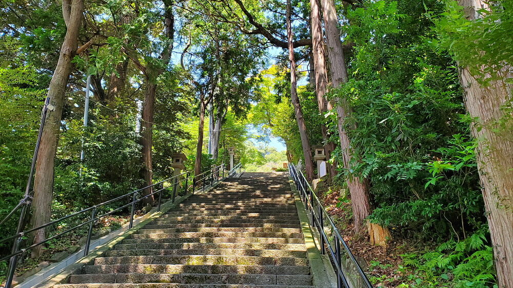 伊豆山神社 石段