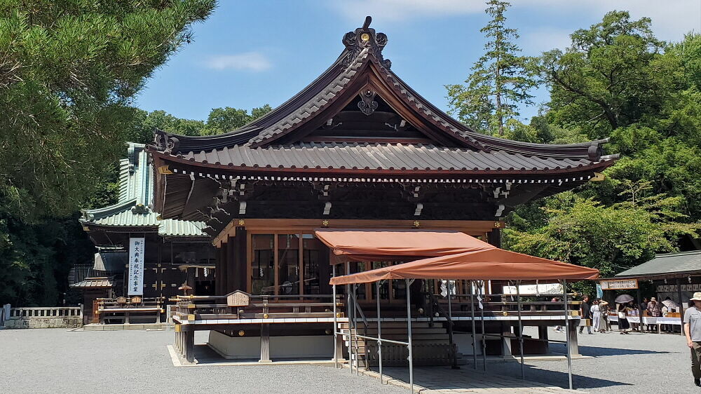 三嶋大社 舞殿