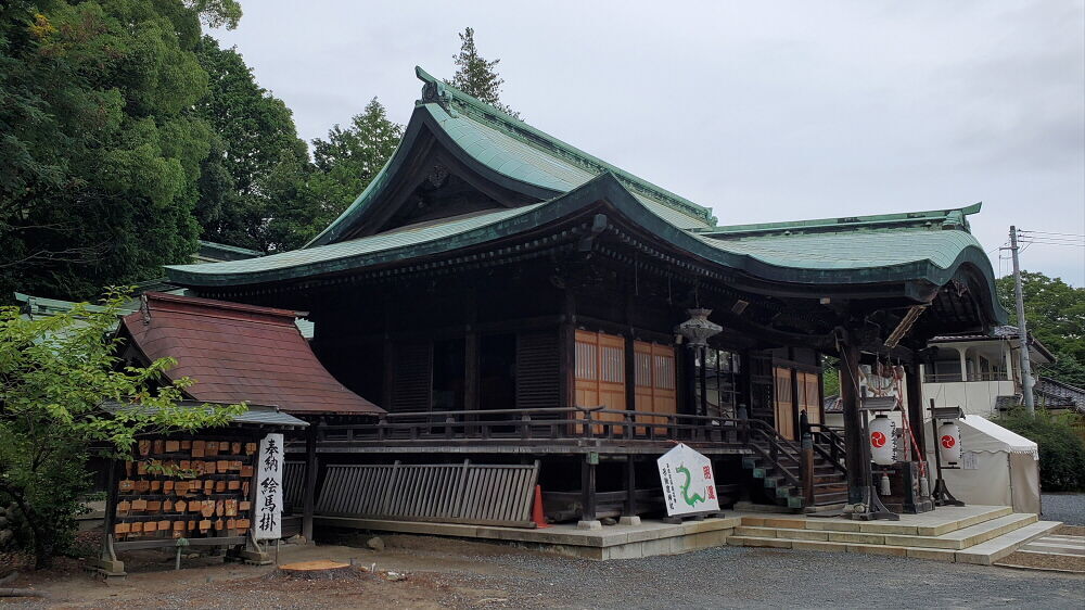 子鍬倉神社 社殿