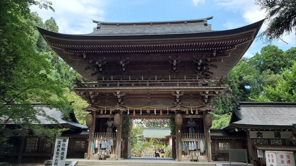 伊佐須美神社 楼門
