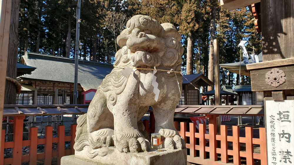 櫛引八幡宮 狛犬