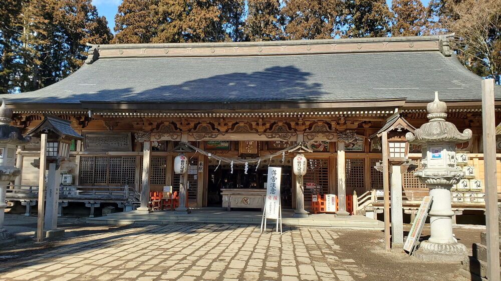 櫛引八幡宮 拝殿