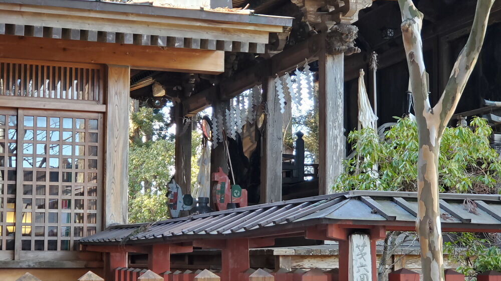 櫛引八幡宮 本殿の八幡馬