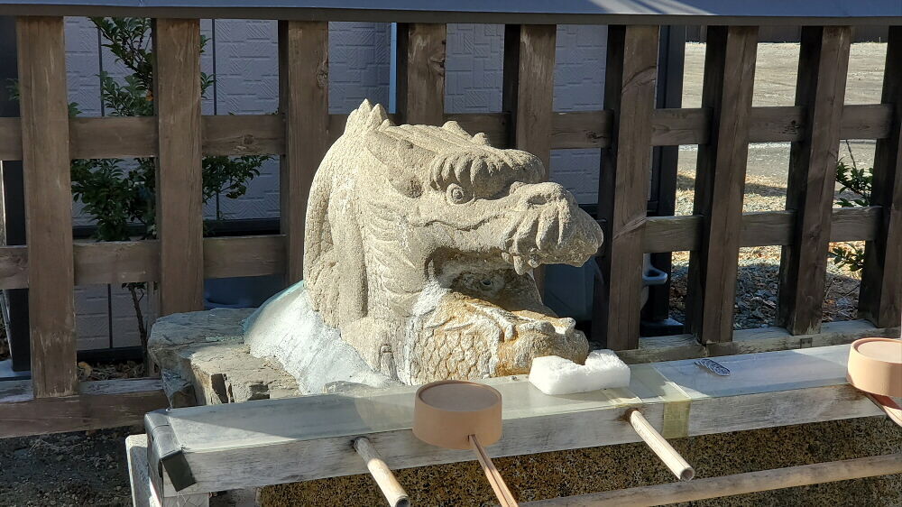 法霊山龗神社 手水舎