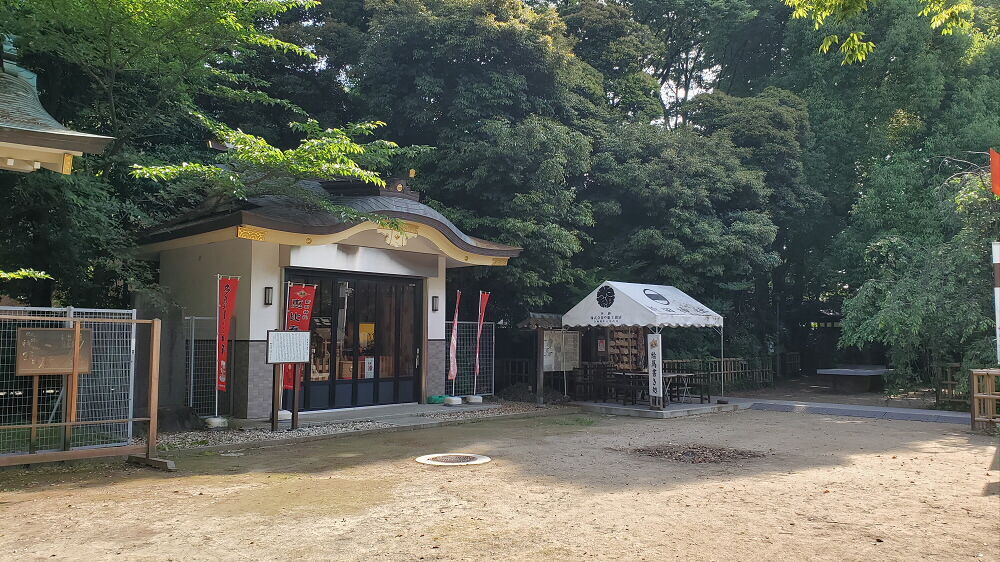 新田神社 神輿庫