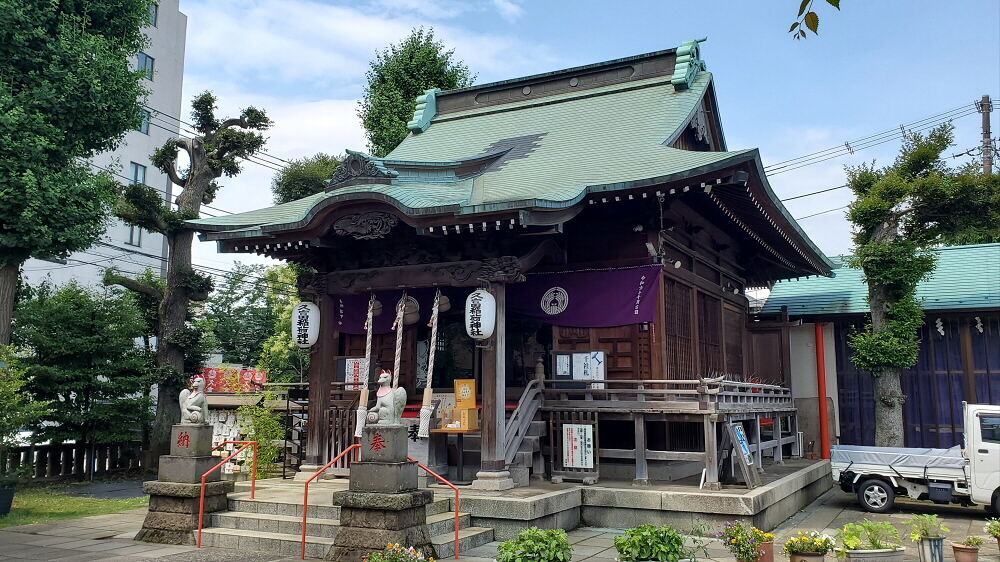 久富稲荷神社 社殿