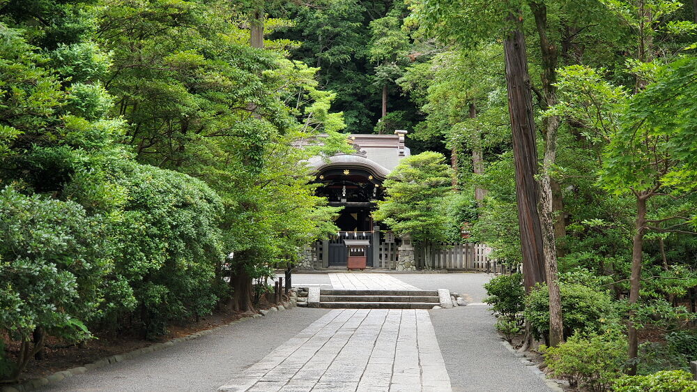 鶴岡八幡宮 白旗神社