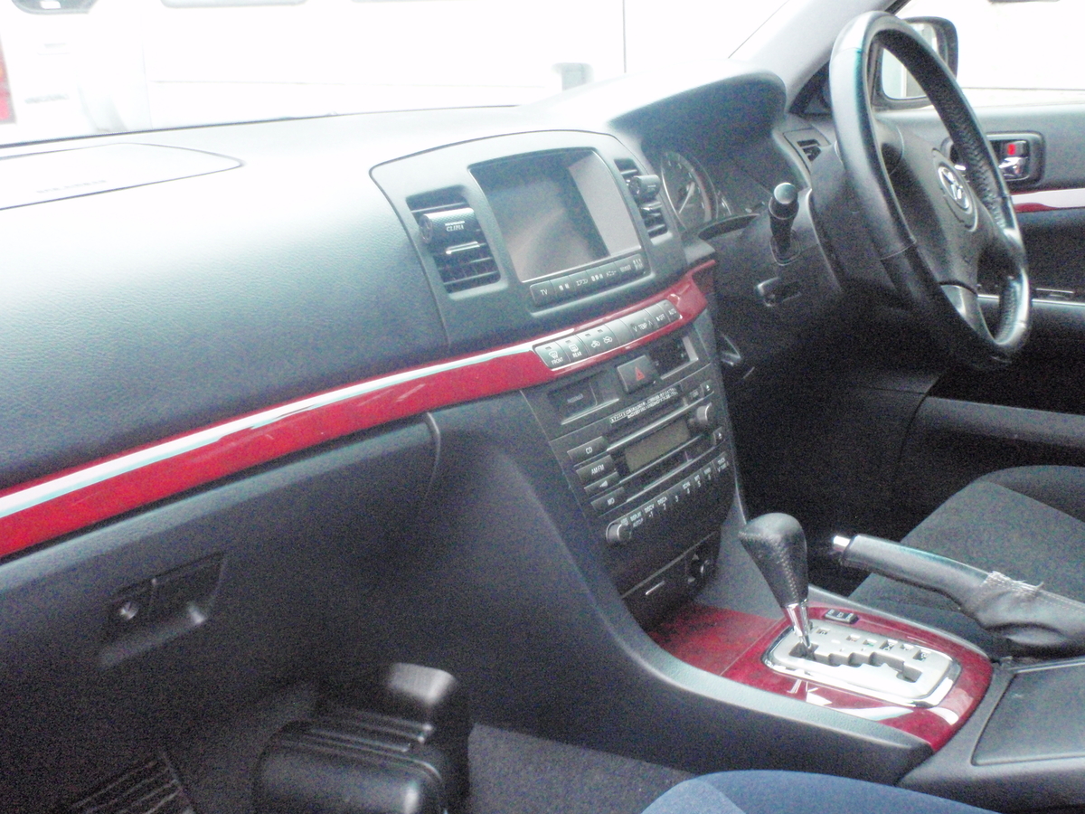 トヨタマークII JZX110 / JZX110マークII 部品取り車 JZX110 マークⅡ iR-S 後期 部品取り車あります 中古パーツ販売してい