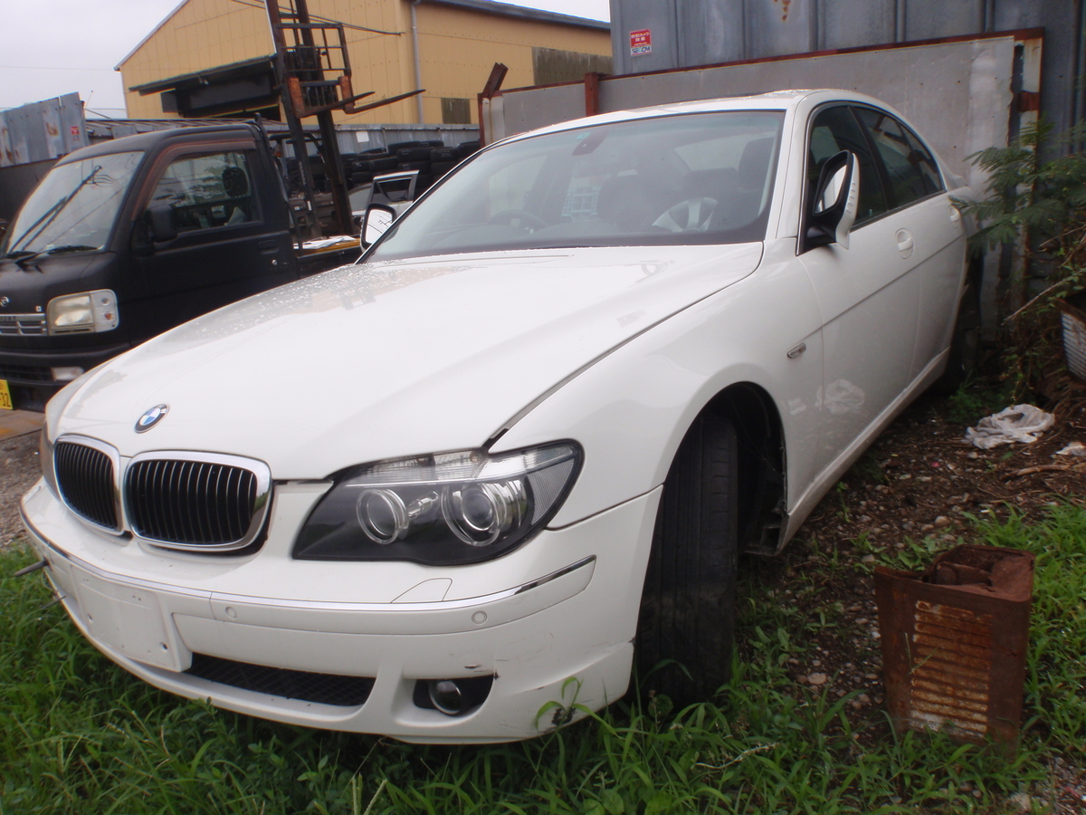 2008年 ABA-HL40 E65 BMW 740i 部品取り車あります 中古パーツ販売し 