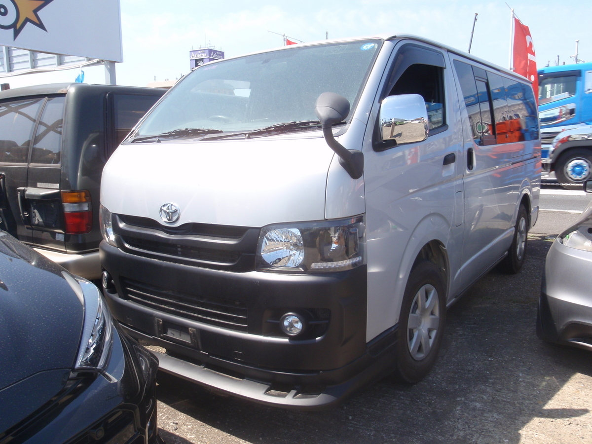 平成21年 ハイエース KDH206V 部品取り車あります！中古パーツ販売し 