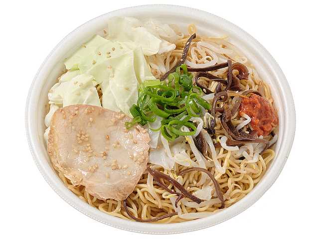 セブンイレブンから「焦がしにんにく香る 濃厚豚骨焼ラーメン」が新