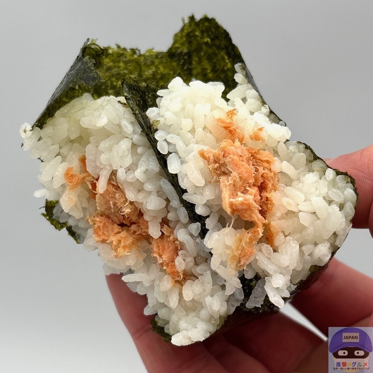 セブンイレブンが「手巻おにぎり」を値下げ！9月8日に価格改定「炭火焼