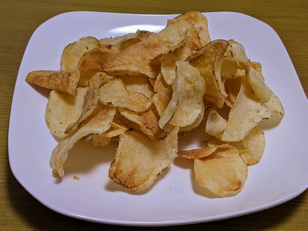 f:id:shino5:20200225174213j:plain 湖池屋プライドポテト芋まるごと食塩不使用