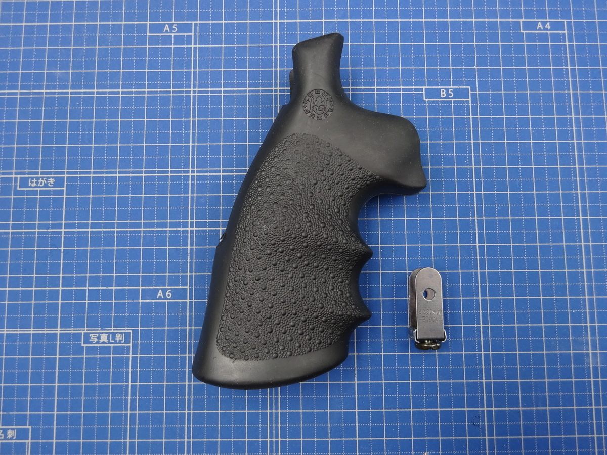 ホーググリップ（Nフレームラウンドバッド用） タナカ S&W M327