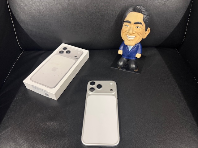 iPhone15 10/17 17:00 まで投稿します SIMフリー】iPhone 15 Pro Max A17 Pro 6.7型 ストレージ：256GB