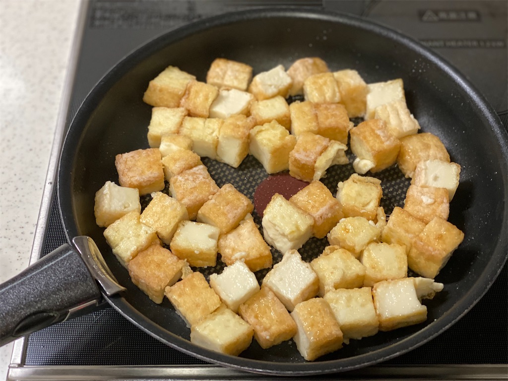 レシピ フライパンで簡単 厚揚げ豚キムチーズ炒め しにゃごはん Blog