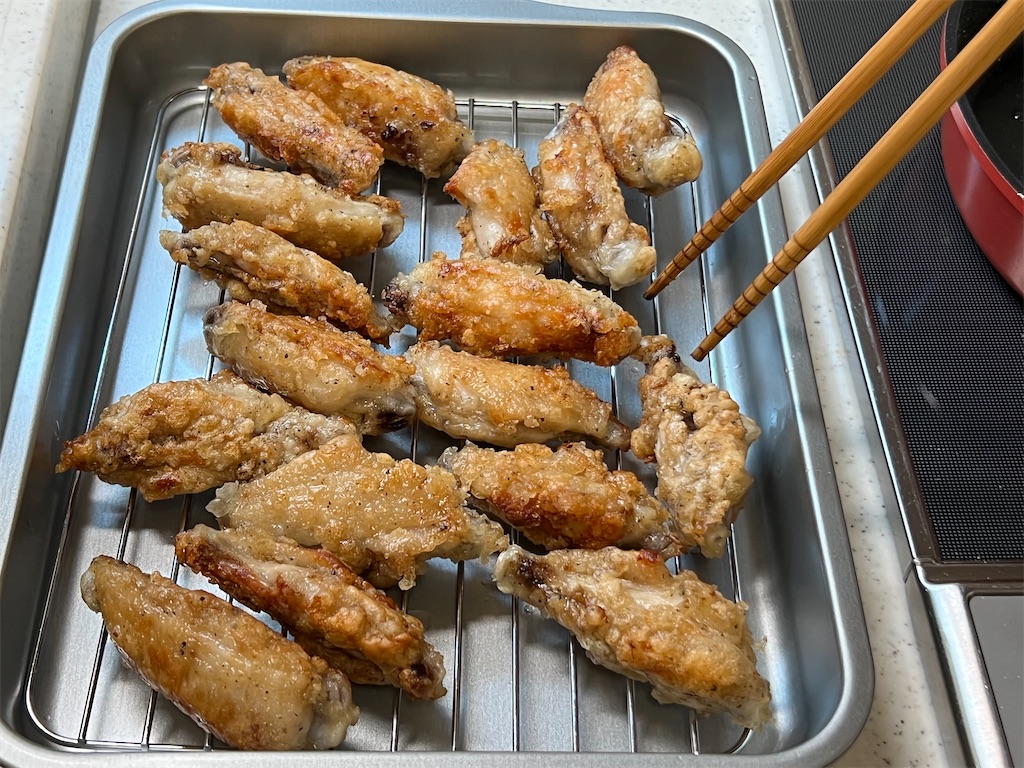 レシピ】揚げ油は大さじ3♬ザクザク衣のスパイシー手羽中