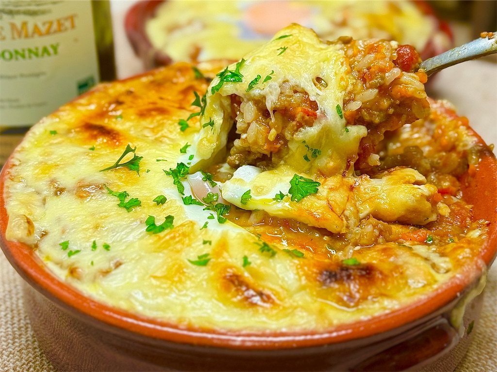 簡単アレンジ ミートドリア ハチ食品 【あまったご飯で簡単アレンジ】 ミラノ風仕立て