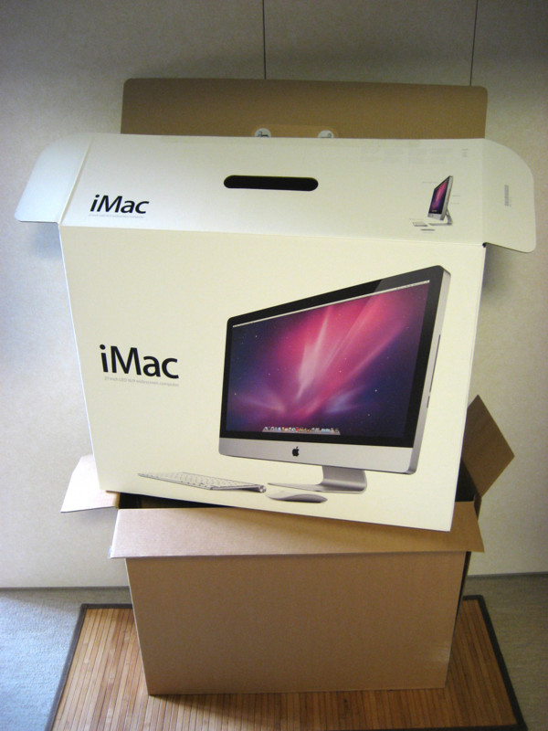 iMac 27インチ 空箱 iMac (27-inch, Late 2009) iMac（27-inch, Late 2009）を購入 – WATANABE Takeshi – 渡邉岳
