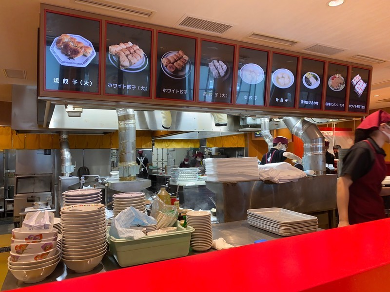 第7ギョーザの店 石川県金沢市でいつも行列ができている有名餃子を食べに行ってみた 食レポ Tabigraph タビグラフ