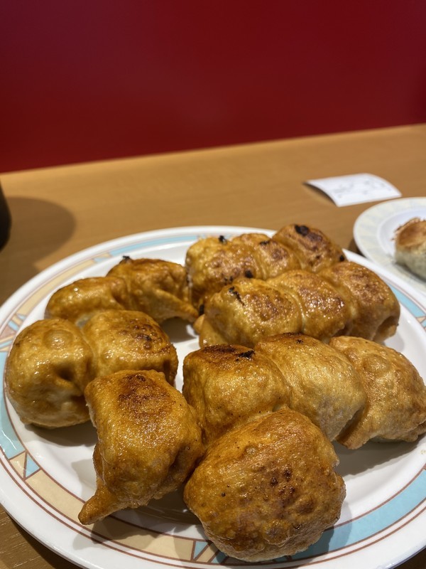 第7ギョーザの店 石川県金沢市でいつも行列ができている有名餃子を食べに行ってみた 食レポ Tabigraph タビグラフ