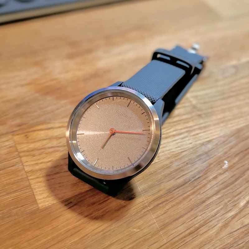 みにれびゅー026:アナログ・スマートウォッチ。 / GARMIN みにれびゅー026:アナログ・スマートウォッチ。 / GARMIN