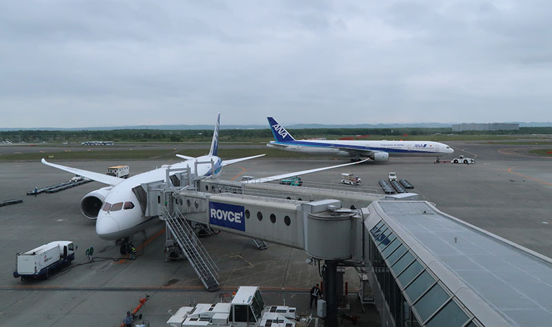新千歳空港 ANA 新千歳空港 ANA