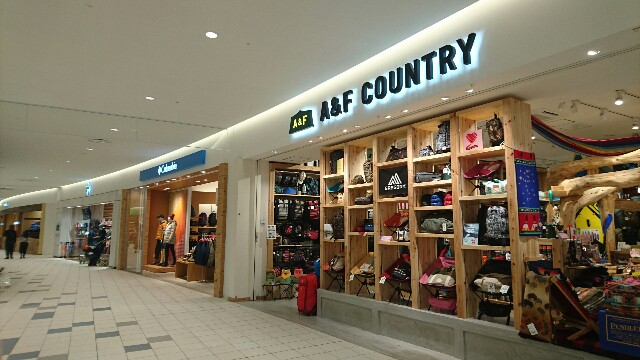 アウトドアブランドが充実のラインナップ ららぽーと湘南平塚がすごい 海と山