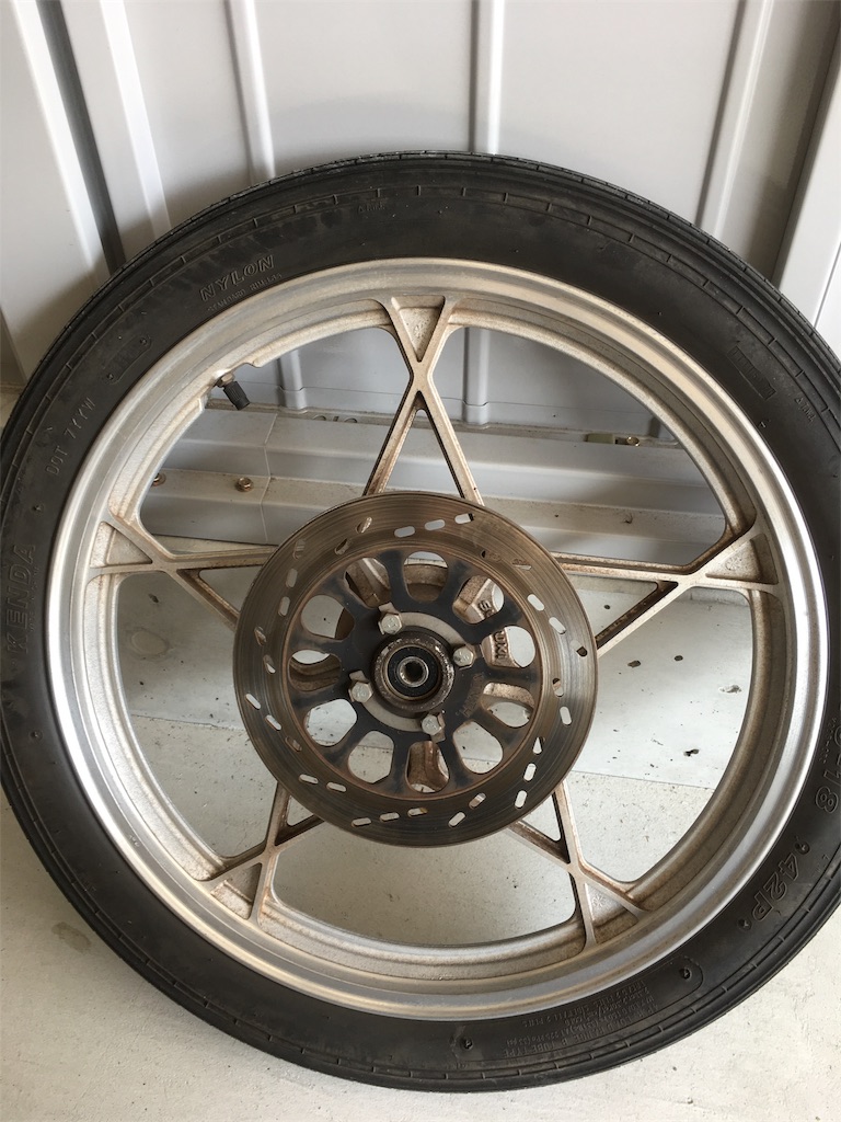 GS125 フロントホイール塗装とタイヤ交換 - gs125 カスタム 改装