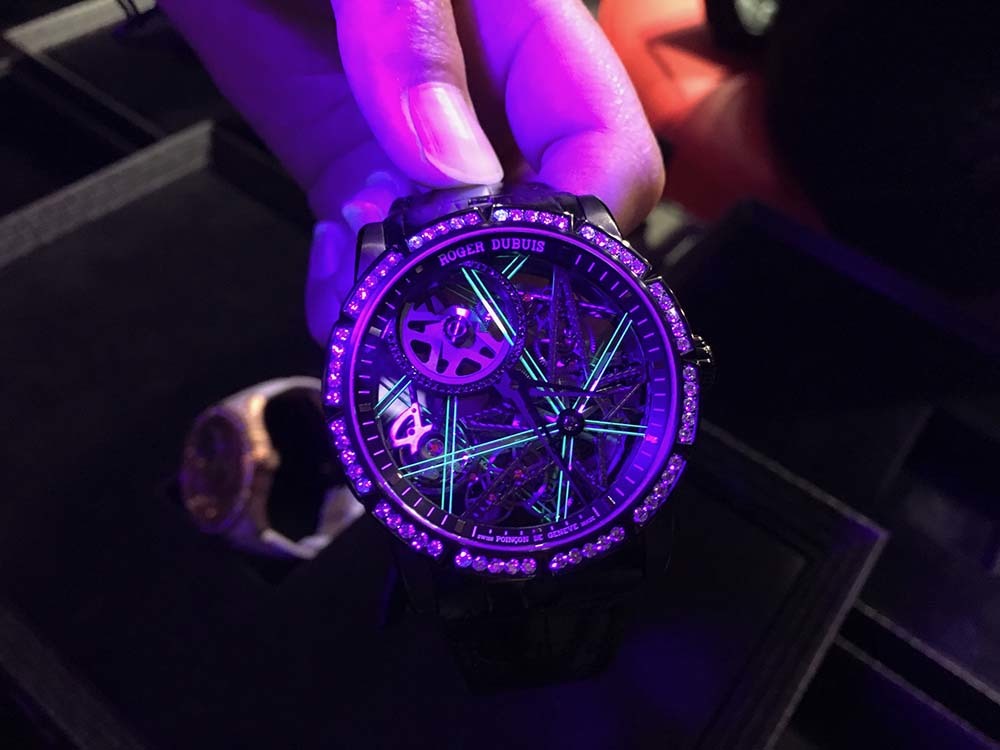 f:id:shirokuma-watch:20191022211005j:plain f:id:shirokuma-watch:20191022211005j:plain