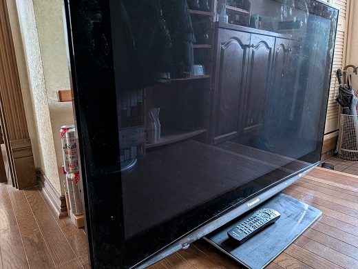 プラズマテレビ 東芝、業界初のBSデジタル内蔵35V型プラズマTV
