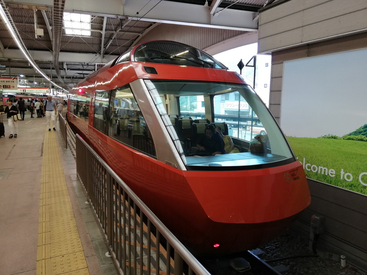 小田急ロマンスカー