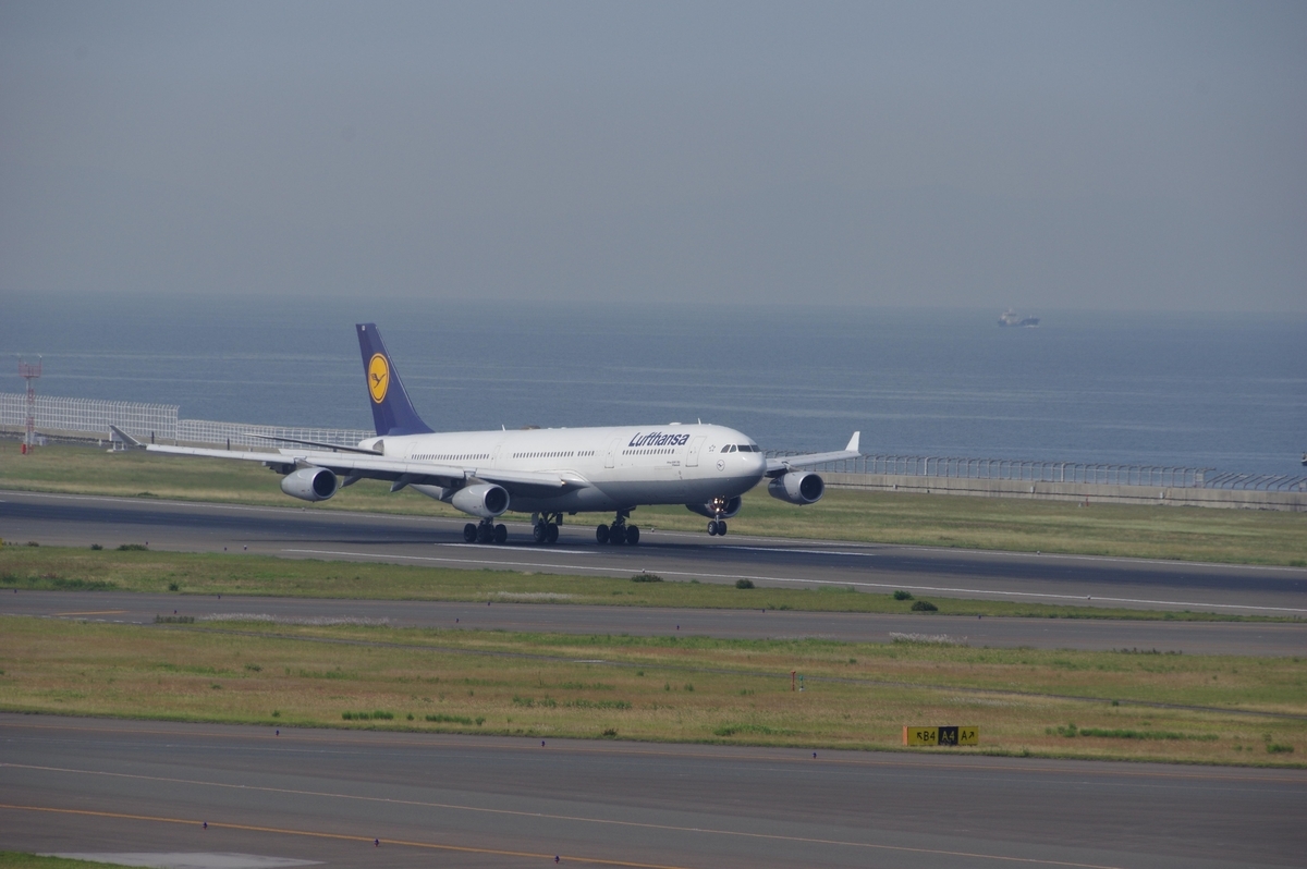 Lotポーランド航空とは 地理の人気 最新記事を集めました はてな Lotポーランド航空とは 地理の人気 最新記事を集めました はてな