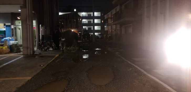 花太郎BLOG_カフェ・ソウルツリー店外