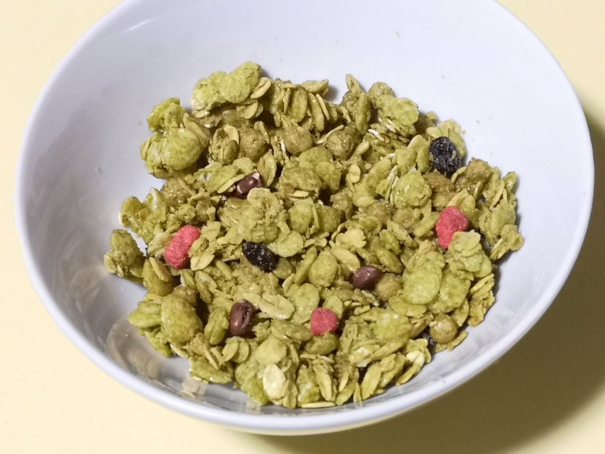 数量限定発売！カルビー「フルグラ 抹茶あずき味」を食べた感想