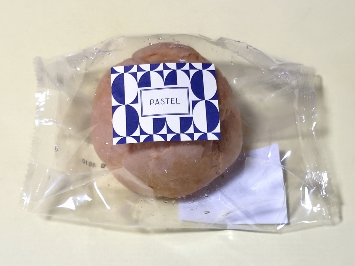 パステルのダブルシュークリーム