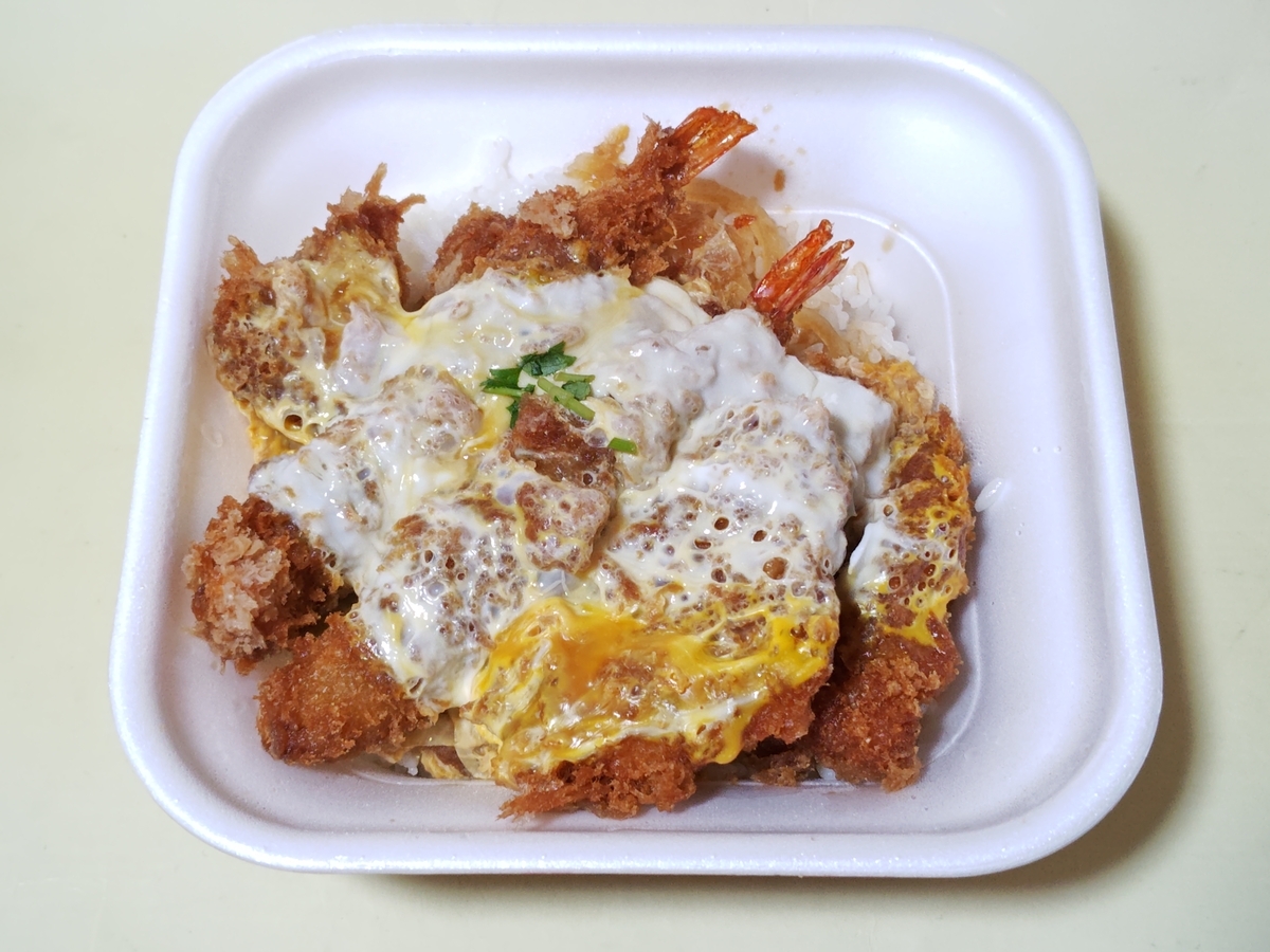 海老ヒレロースカツ丼弁当