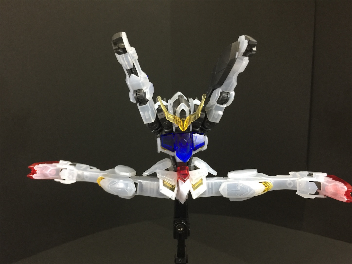 ガンプラHG IBO 1/144 ガンダムバルバトス 滑空砲装備 クリア