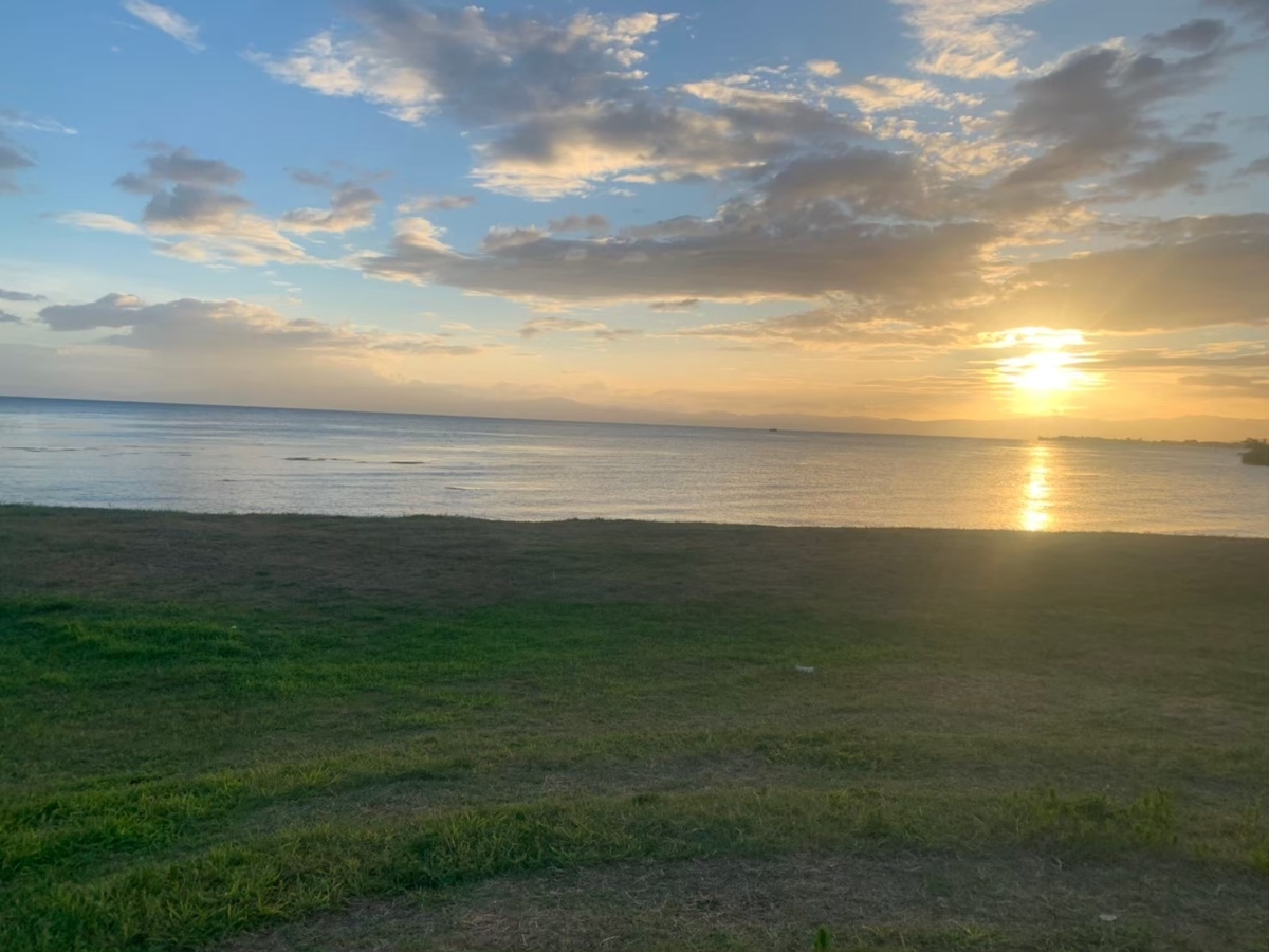 長浜城からの夕日