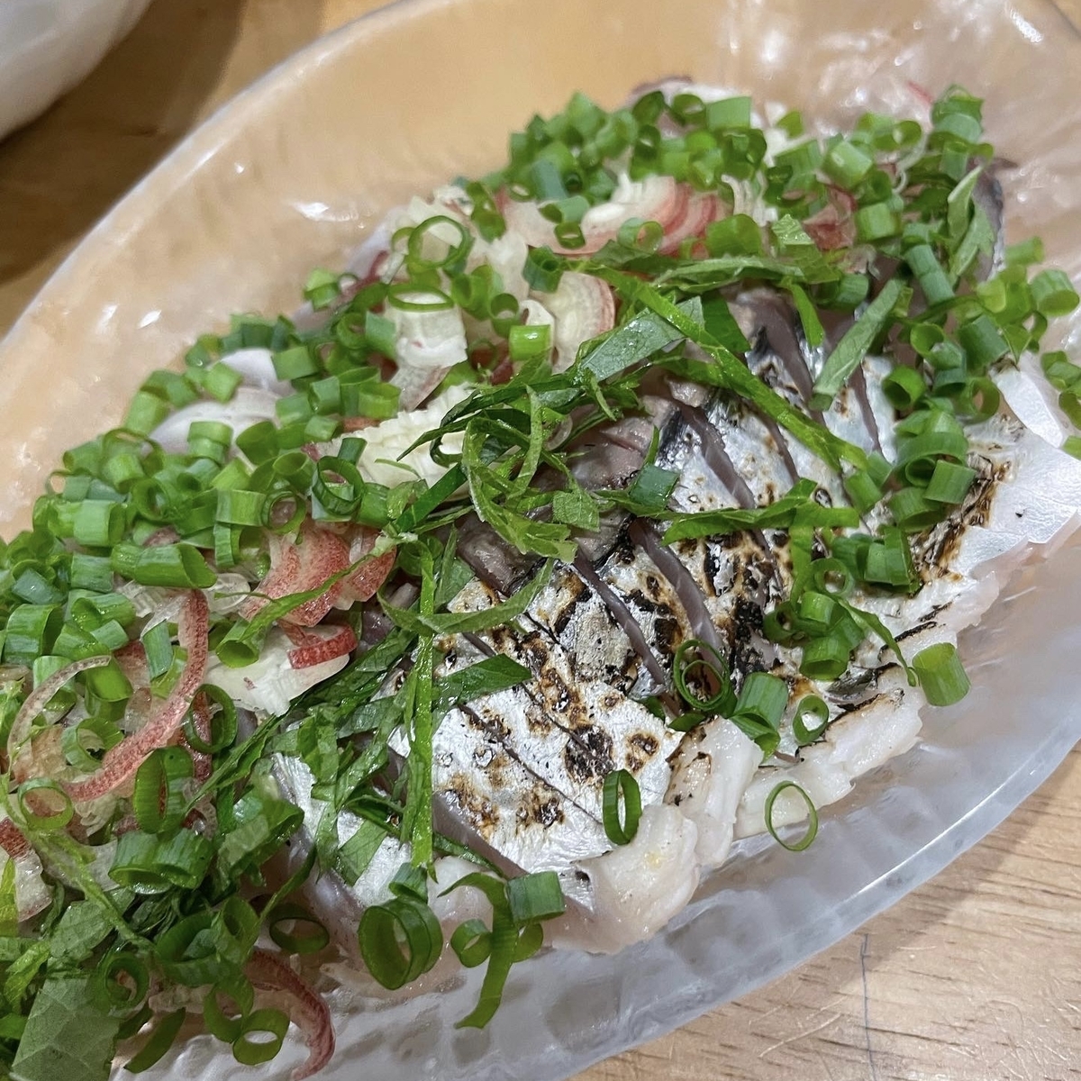 【釣り過ぎたサゴシ料理】最強レシピ!絶対おすすめしたい激ウマ「藁焼き」のススメ! - Gomoku-Life
