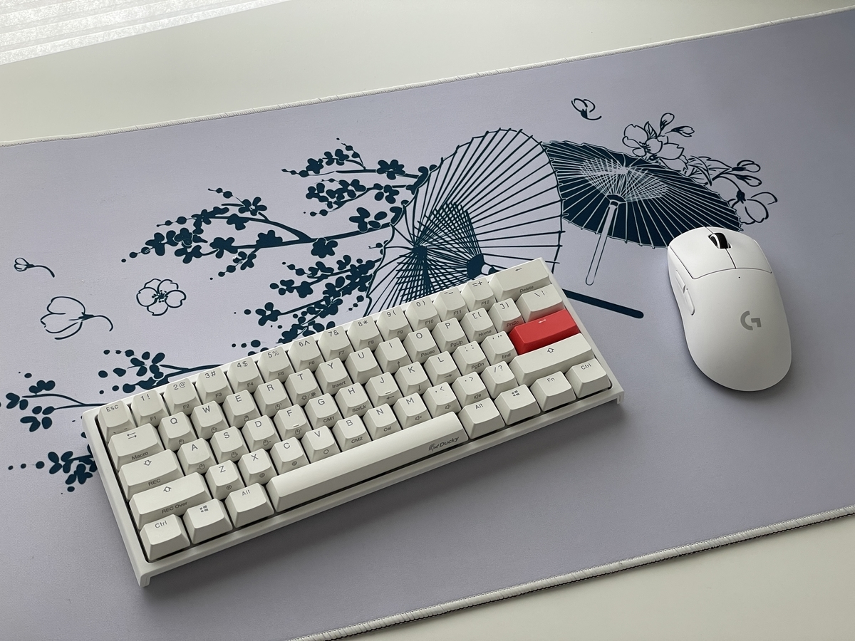 白いゲーム環境に合う和柄マウスパッド！ - 主義 Blog