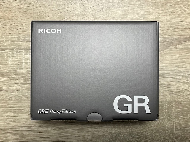 RICOH GR III Diary Editionを買いました - カメラを買う技術 RICOH GR III Diary Editionを買いました - カメラを買う技術