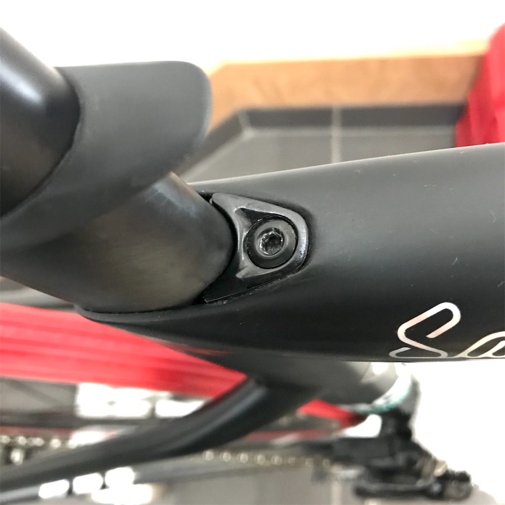 Tarmac SL6 Disc インプレ 続き - アラフォーロードバイクトレーニング 制服 S-works SL6純正 カーボンシートポスト Tarmac パーツ