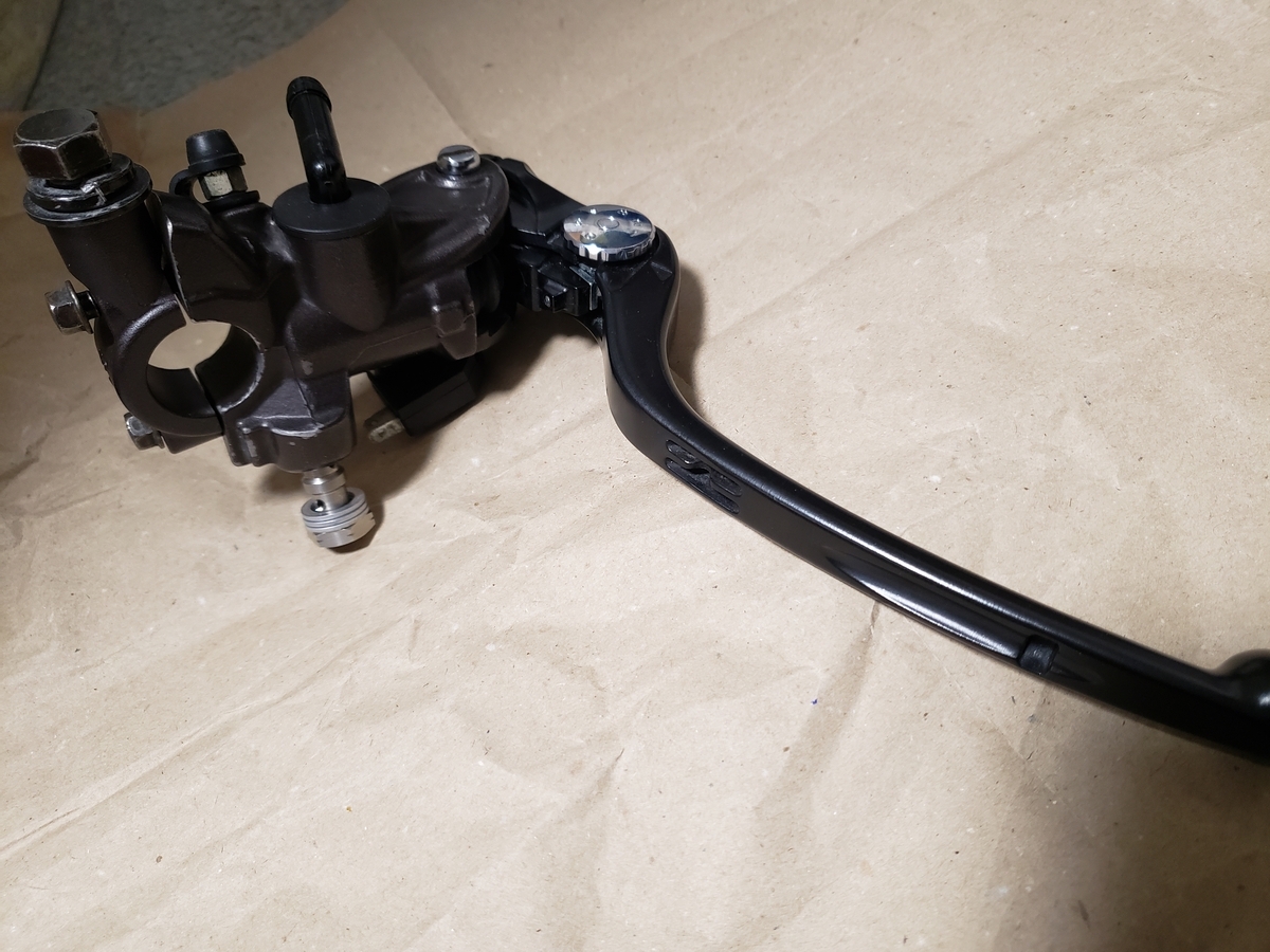 NISSINラジアルマスターのブレーキレバー組み立て