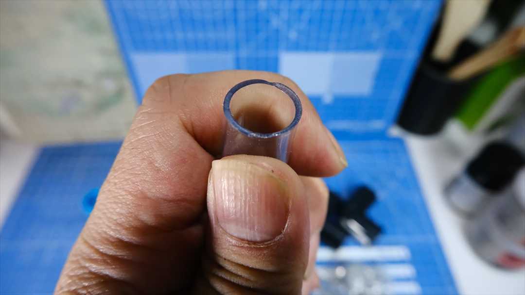 フィッシュレットの導入とドレン排水計画でフンの強制排出を行って水
